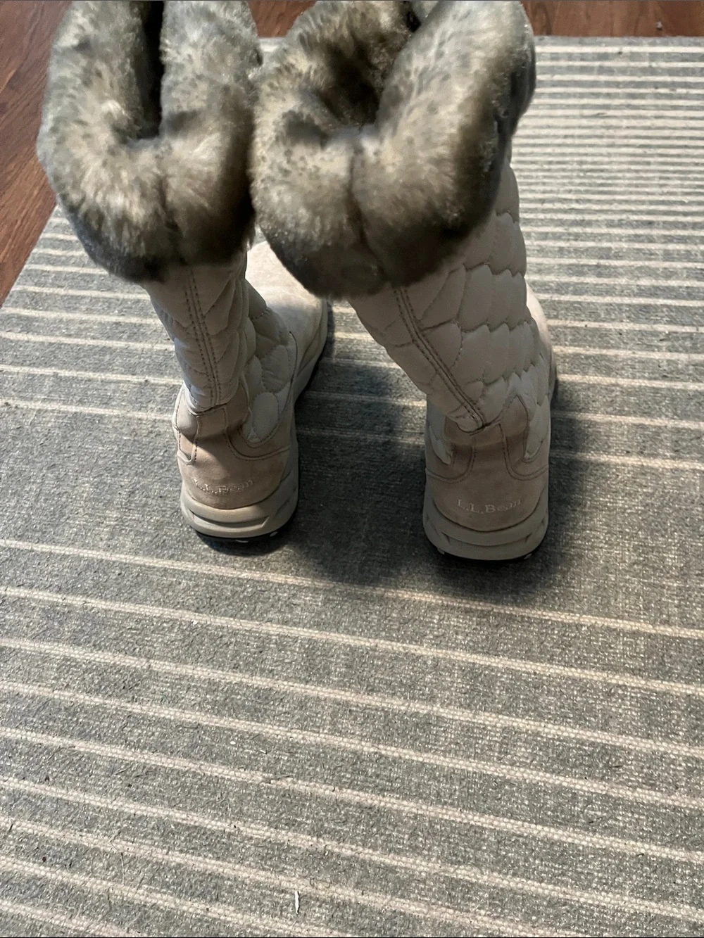 LL Bean luxuryWomen’s Vintage Faux-Fur with lovely SUEDE Upper Boots light TAN
